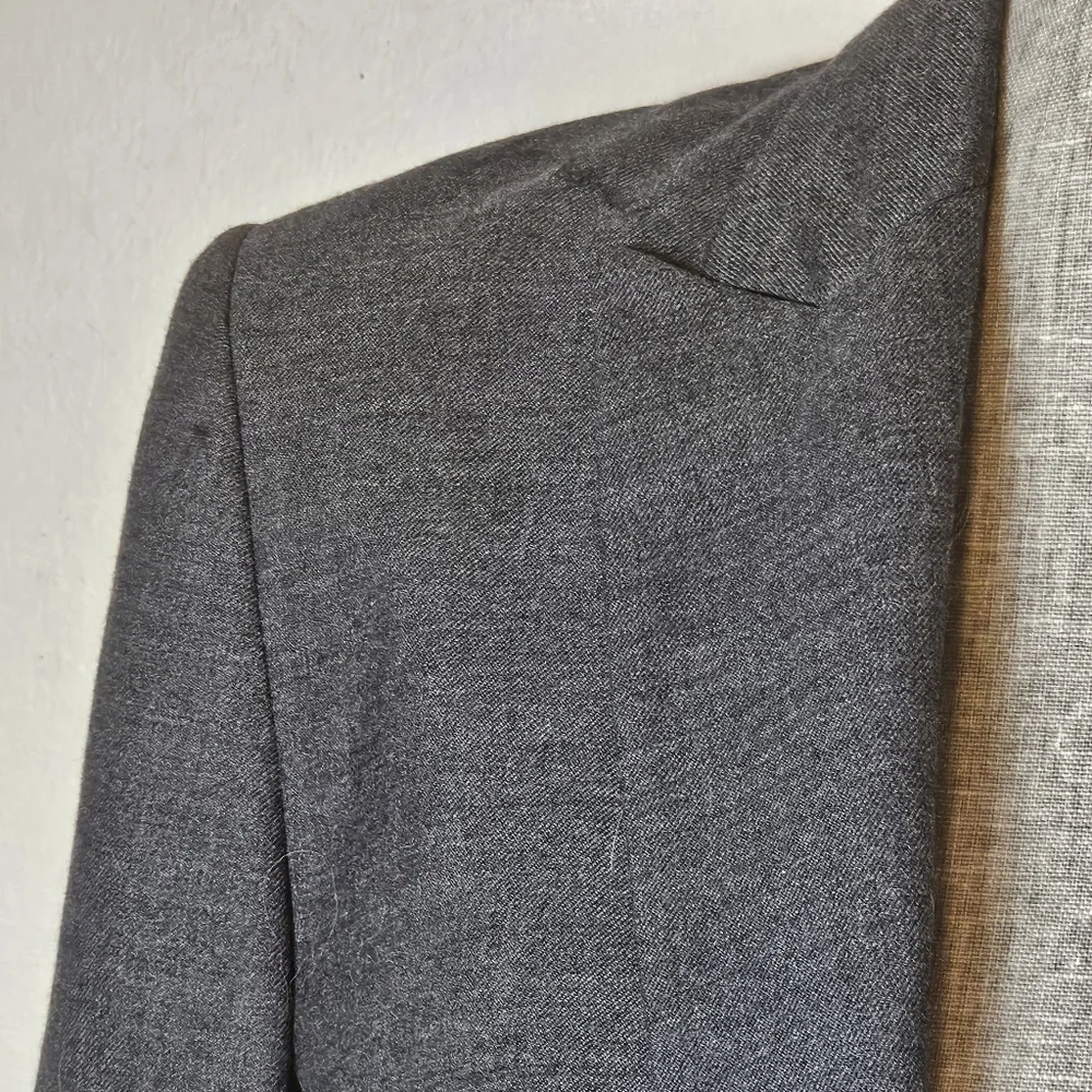 Giorgio Armani Le Collezioni Blazer Vintage 90s Size 6 100% Virgin Wool